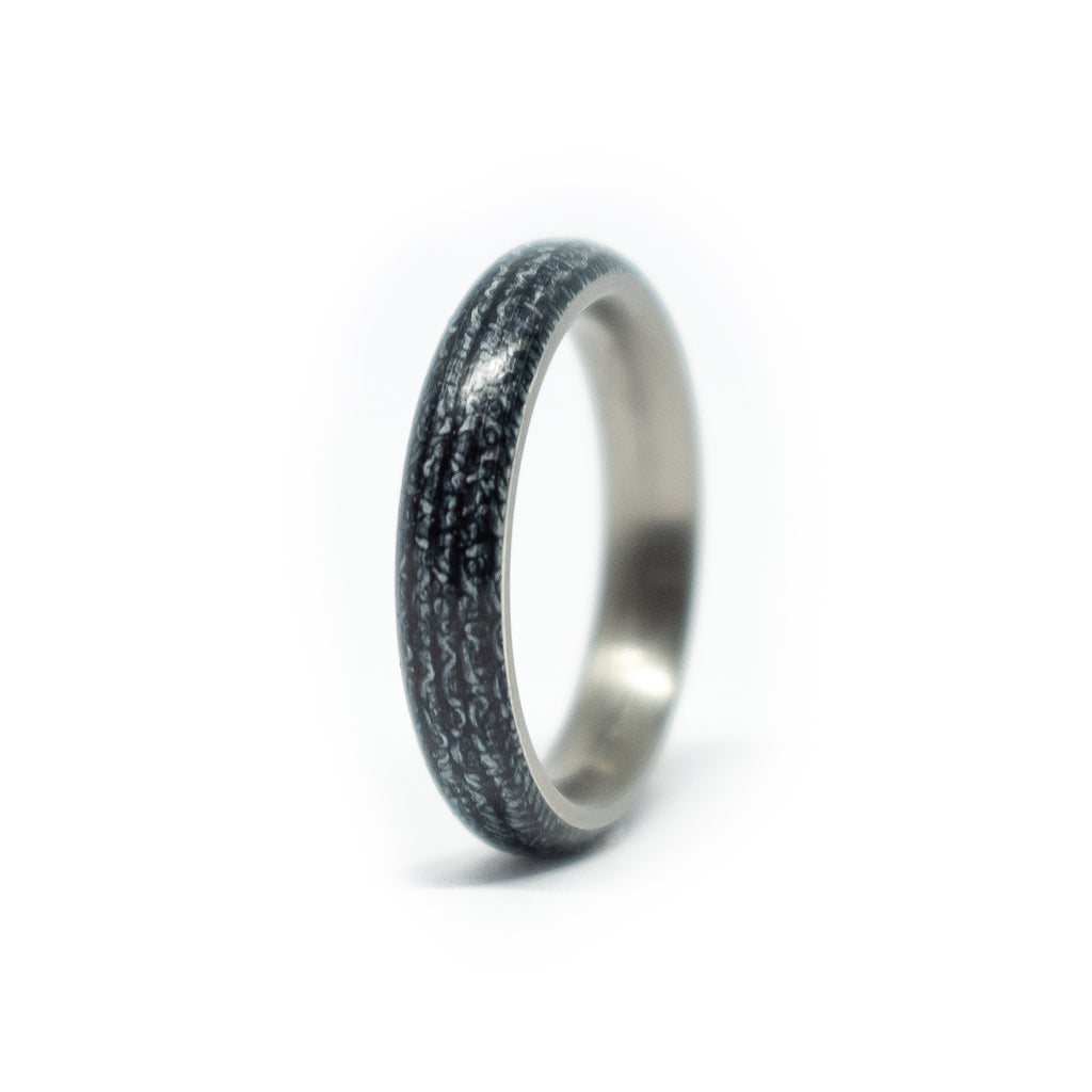 #006 CURIOUS MADE RING